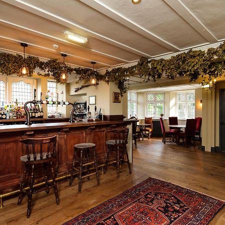 The Wheatsheaf At Beetham Otel Sandside  Dış mekan fotoğraf